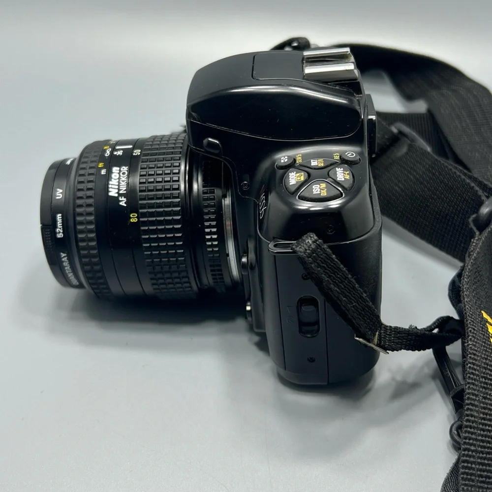 Nikon N6006 AF Camera With Nikon AF Nikkor 35-80mm 1:4-5.6D Lenses & Neck Strap